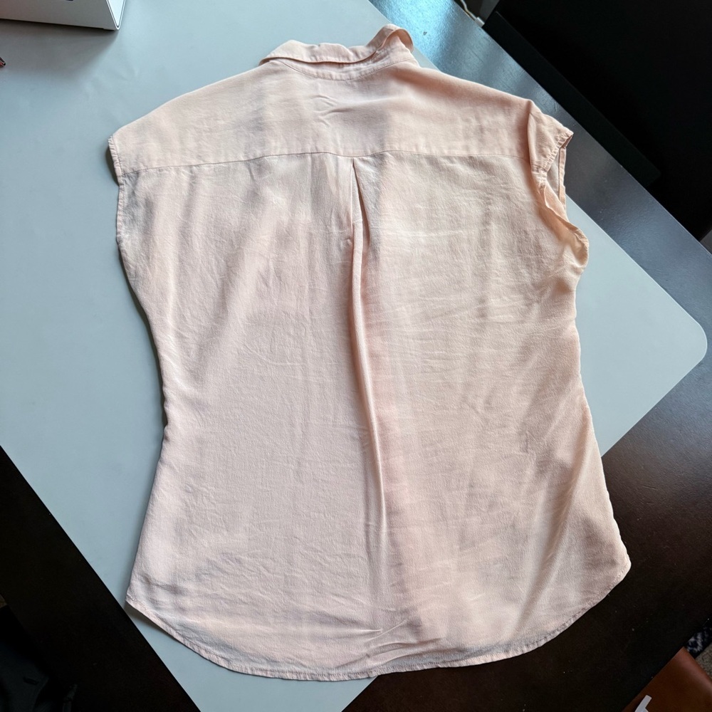 Banana Republic Silk Pocket Blouse Cap Sleeve Pink Pearl XS - Picture 3 of 7